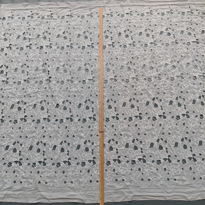 White Polyester Hollow Cutwork Floral Embroidery Lace Fabric For Wedding Dress Home Decor