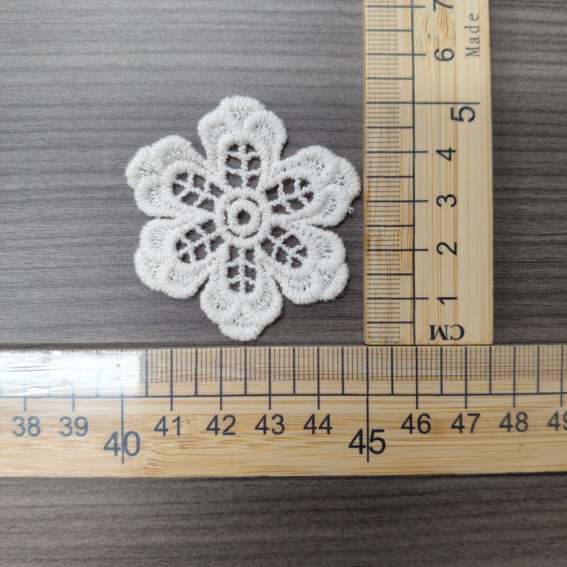 Vintage Hollow Lace Flower Applique Off‑White Embroidery Patch For Dress Garment Decoration