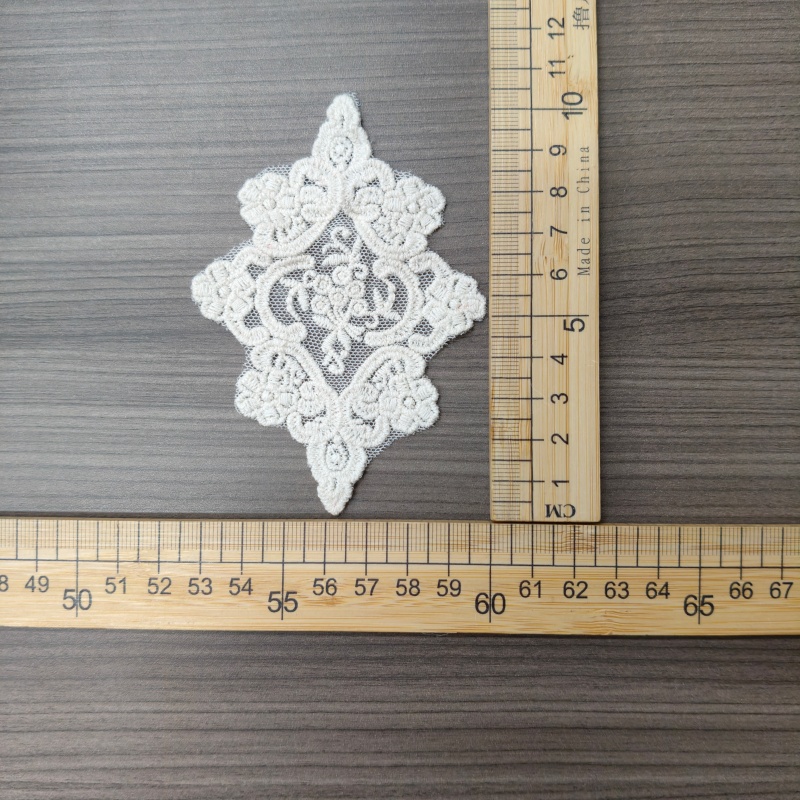 Vintage Rhombus Lace Applique Off‑White Embroidery Patch For Clothing Dress Decoration
