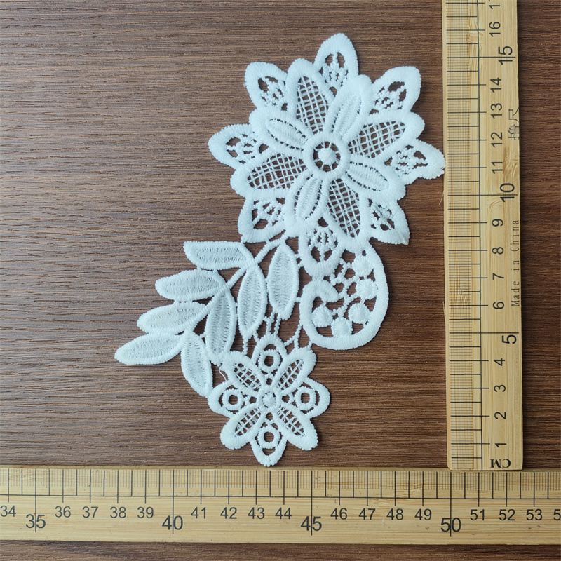 Water Soluble Embroidery Lace Applique, Floral Motif Patch for Wedding Dress Garment Decoration